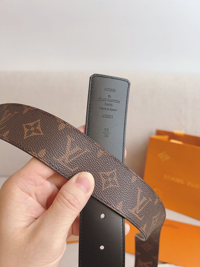 Louis Vuitton Belt 40MM LVB00127